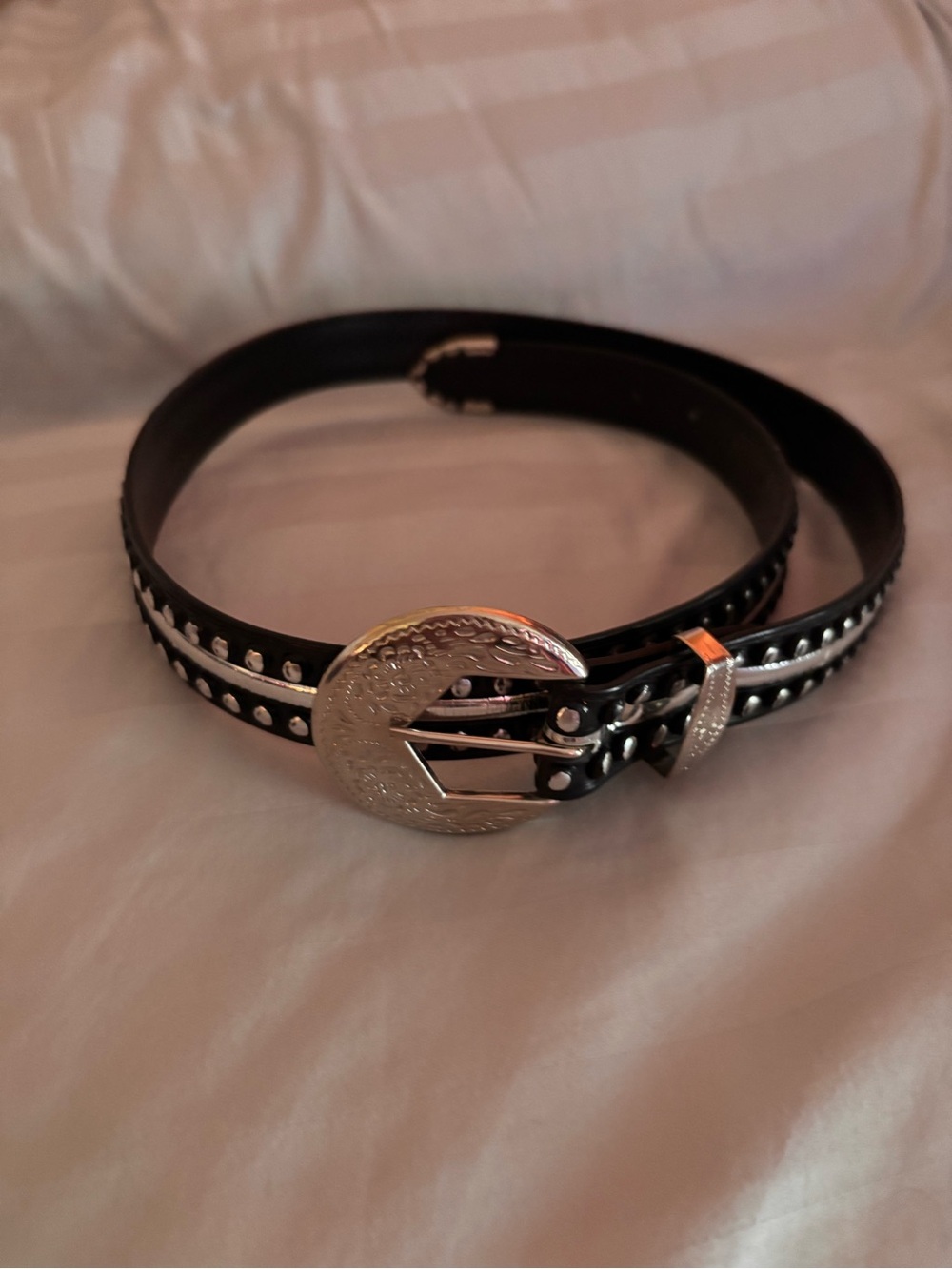 Vintage Mountain Ridge Black Double-Row Studded Western Belt with Silver Buckle